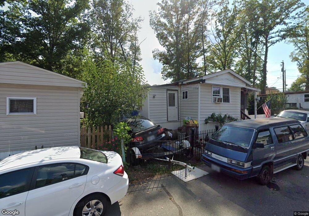 17915 Old Triangle Rd, Triangle, VA 22172 - photo 1