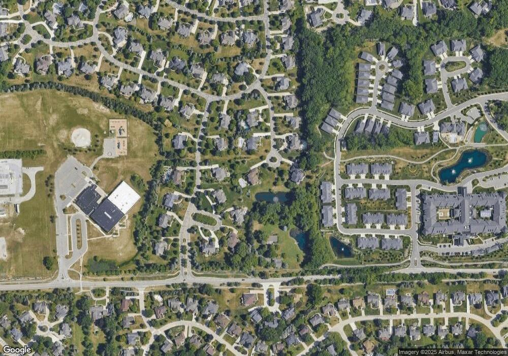 5896 Pine Aire Ct, Rochester, MI 48306 - photo 1