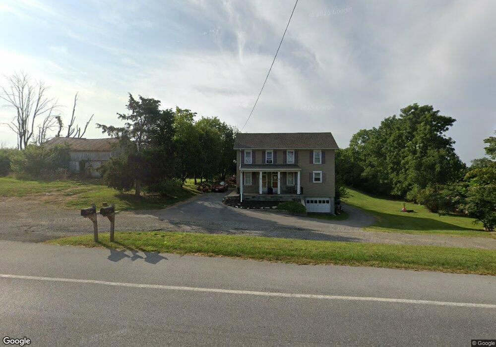 18219 Showalter Rd, Hagerstown, MD 21742 - photo 1