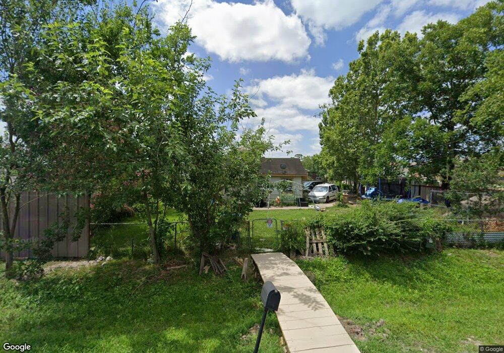 2602 Trenton Rd, Houston, TX 77093 - photo 1