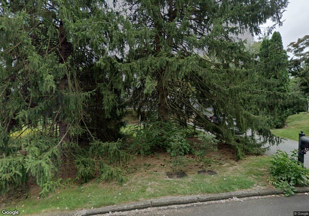 210 Meadowcroft Ln, Media, PA 19063 - photo 1