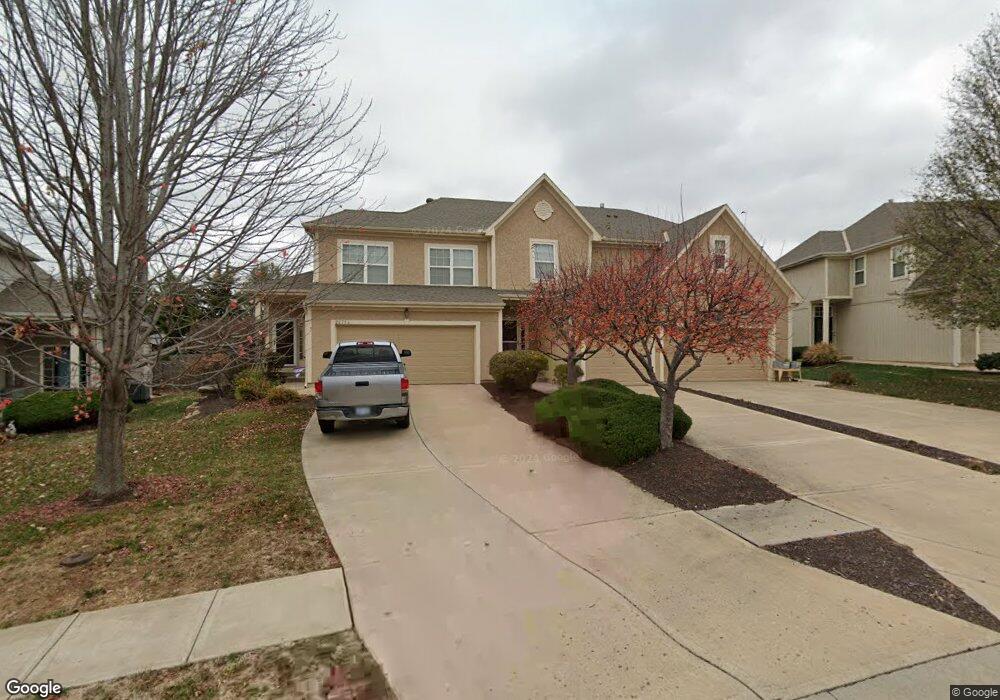 22712 W 71st Terrace, Shawnee, KS 66227 - photo 1