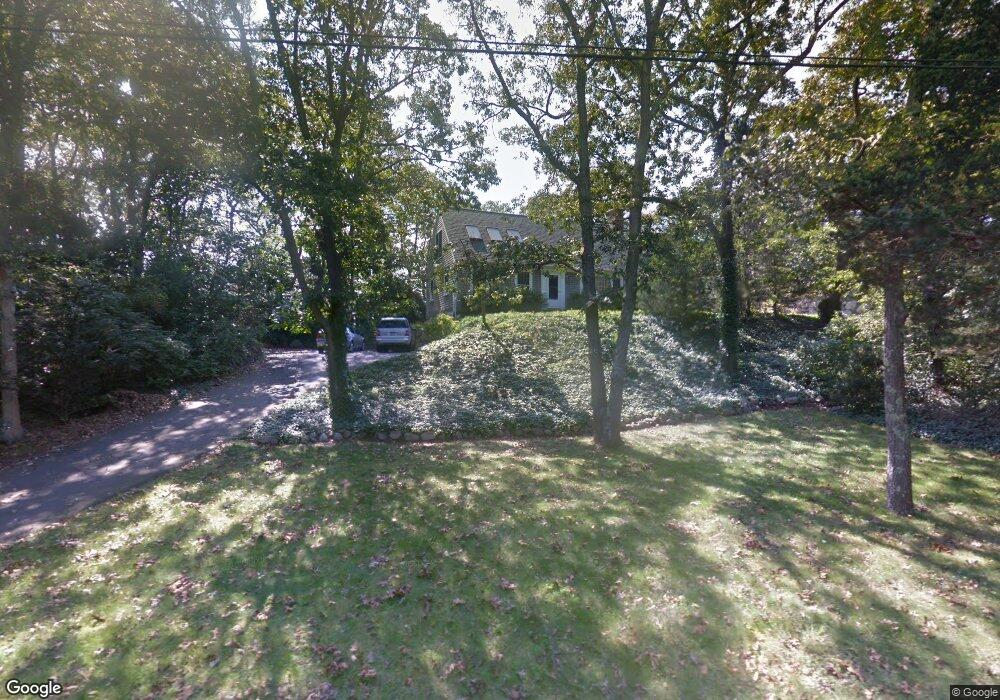 6 Gray Ln, Falmouth, MA 02540 - photo 1