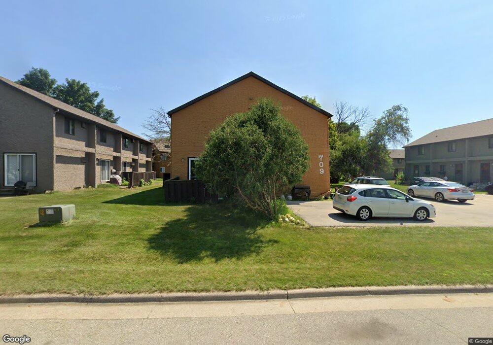 709 S 12th St, La Crescent, MN 55947 - photo 1