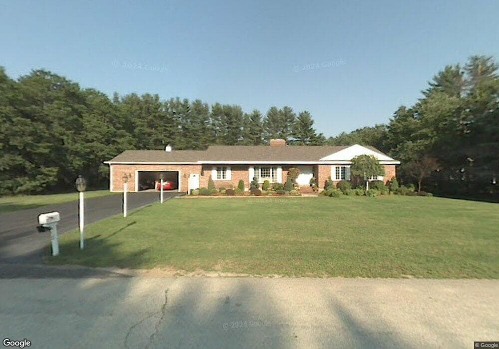 2 Stephanie Dr, Pelham, NH 03076 - photo 1