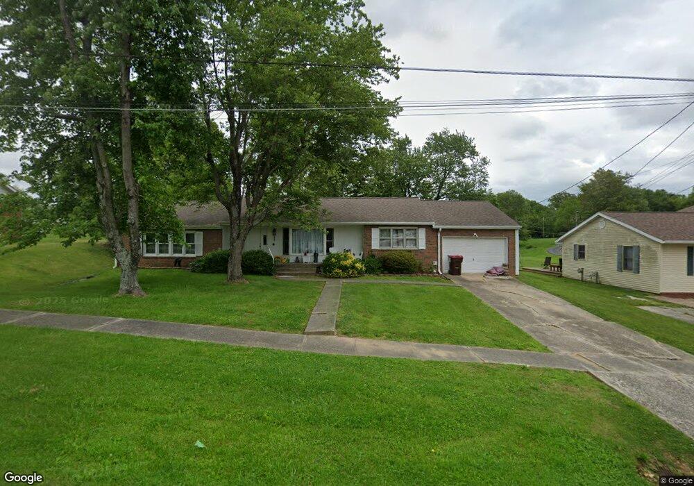 417 SE 3rd St, Loogootee, IN 47553 - photo 1