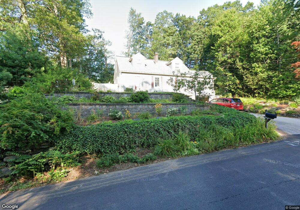 10 Epping St, Nashua, NH 03063 - photo 1