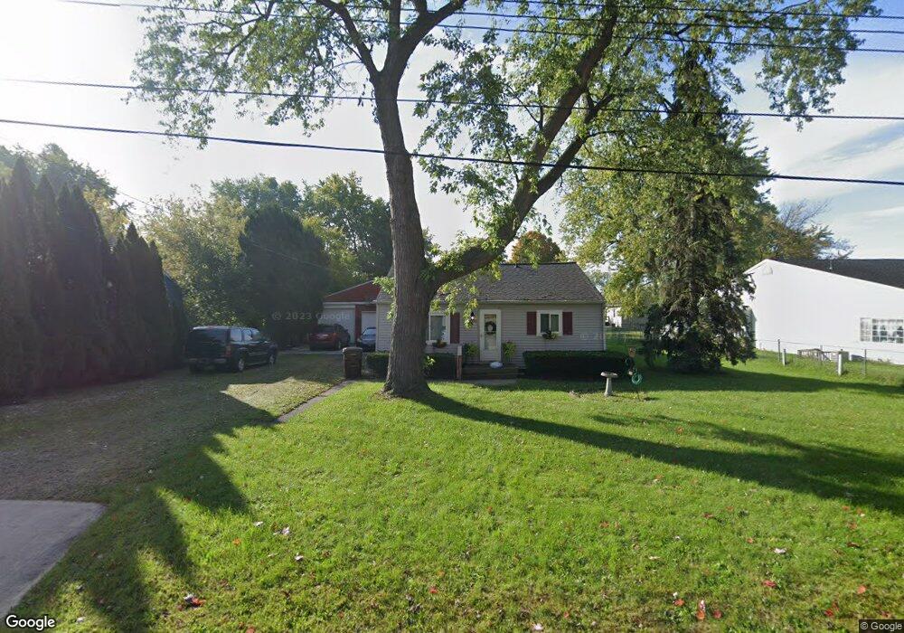 2419 Bliesener St, Lansing, MI 48911 - photo 1