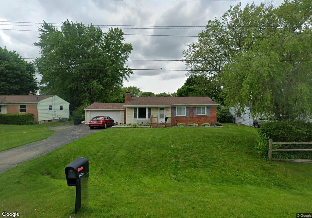 4434 Cherrytree Ln, Flint, MI 48507 - photo 1