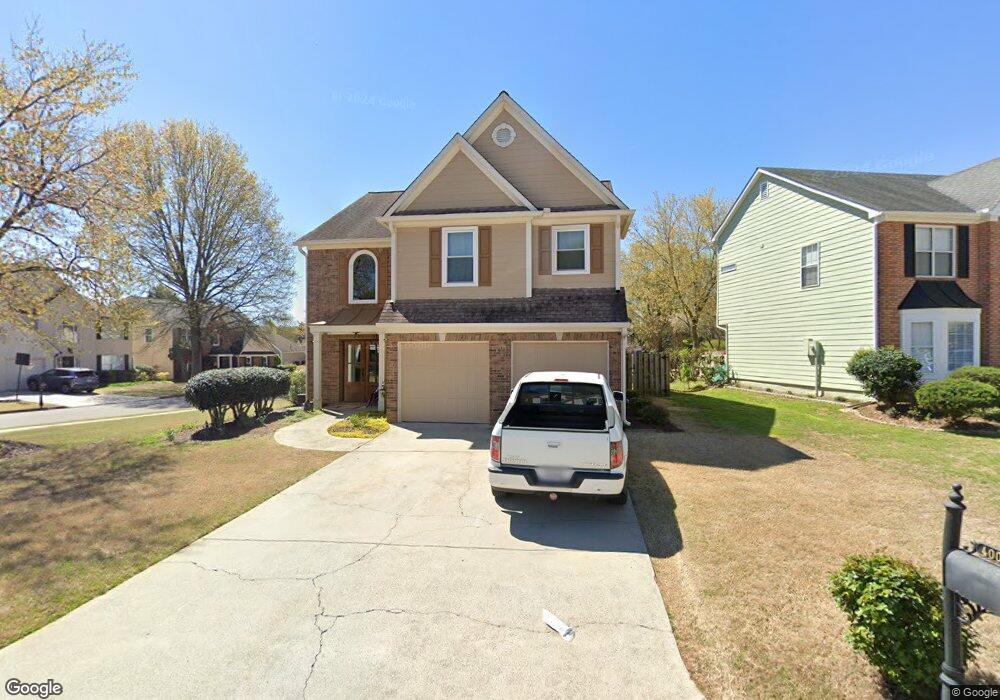 4000 Crabapple Lake Ct unit 1, Roswell, GA 30076 - photo 1