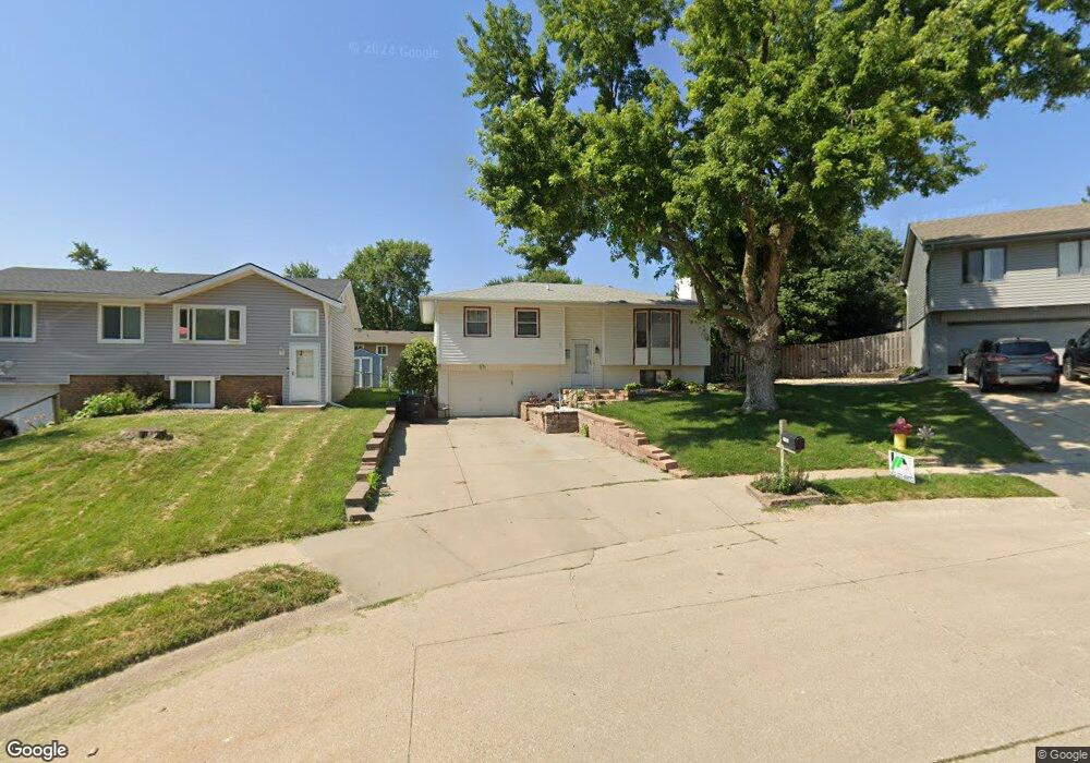 12991 Redman Cir, Omaha, NE 68164 - photo 1