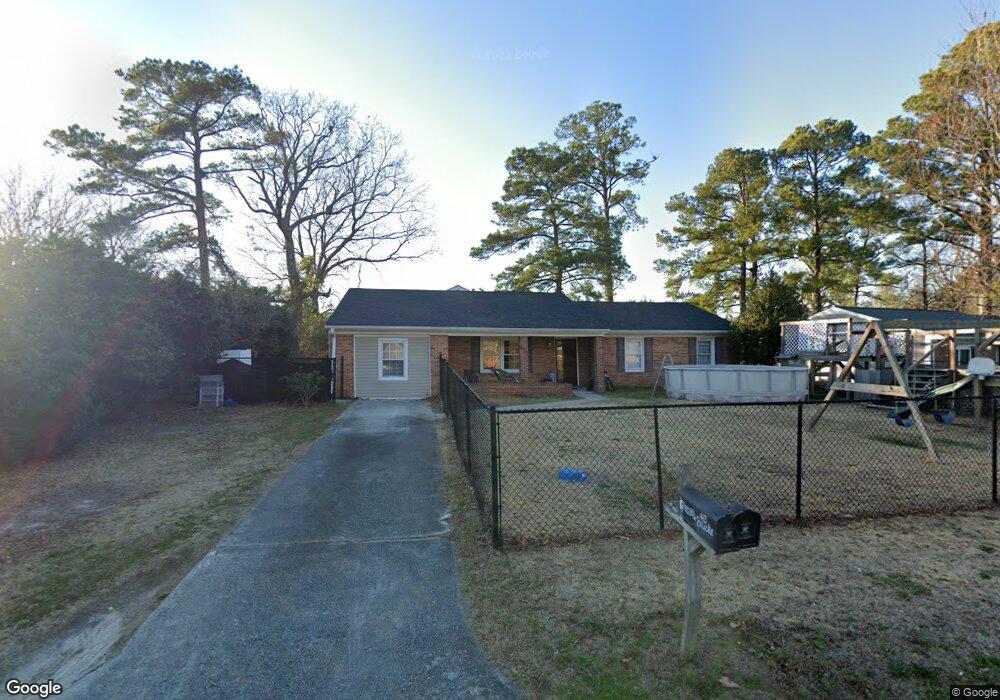 413 Regalwood Dr, Jacksonville, NC 28546 - photo 1