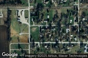 706 W Yates St, Newman, IL 61942