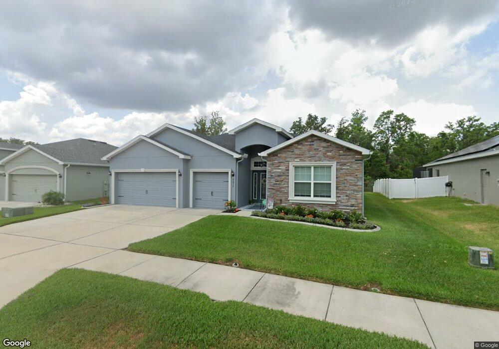 6657 Islington Way, Zephyrhills, FL 33541 - photo 1