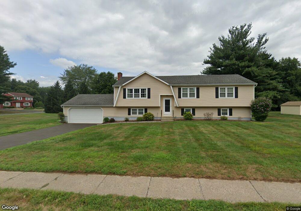 14 Kennedy Rd, Windsor, CT 06095 - photo 1