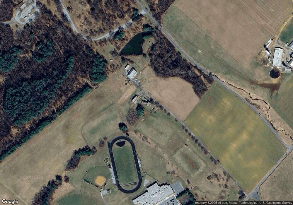 12654 Broadfording Rd, Clear Spring, MD 21722 - photo 1