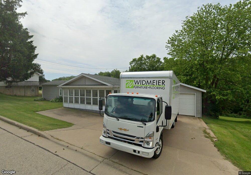 125 East St, Potosi, WI 53820 - photo 1