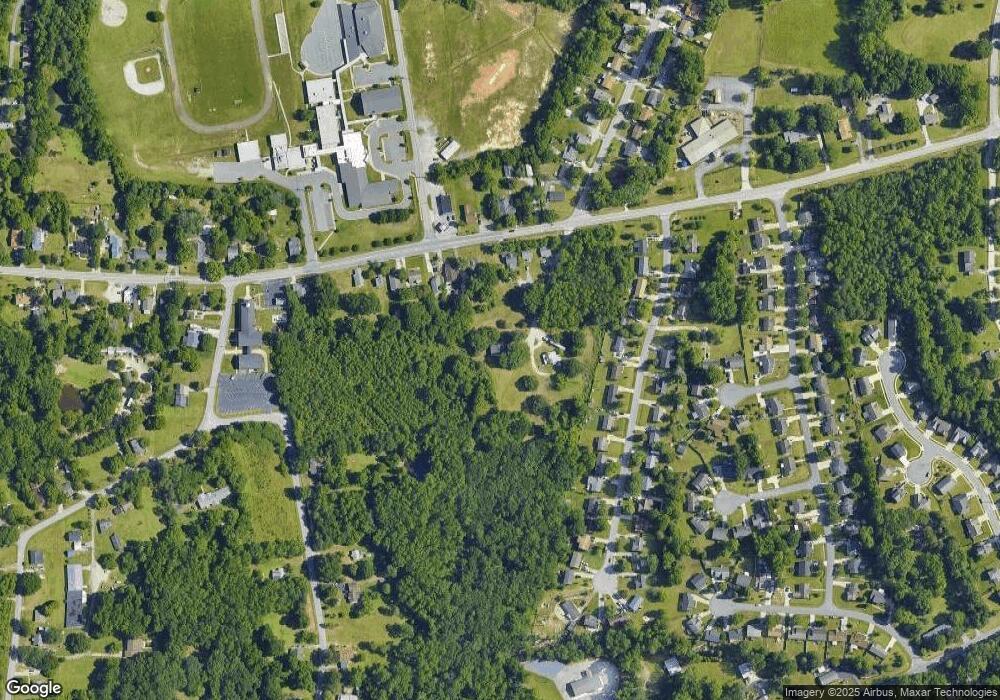 1214 E Fairfield Rd, High Point, NC 27263 - photo 1