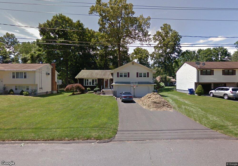 185 Eagle Dr, Newington, CT 06111 - photo 1