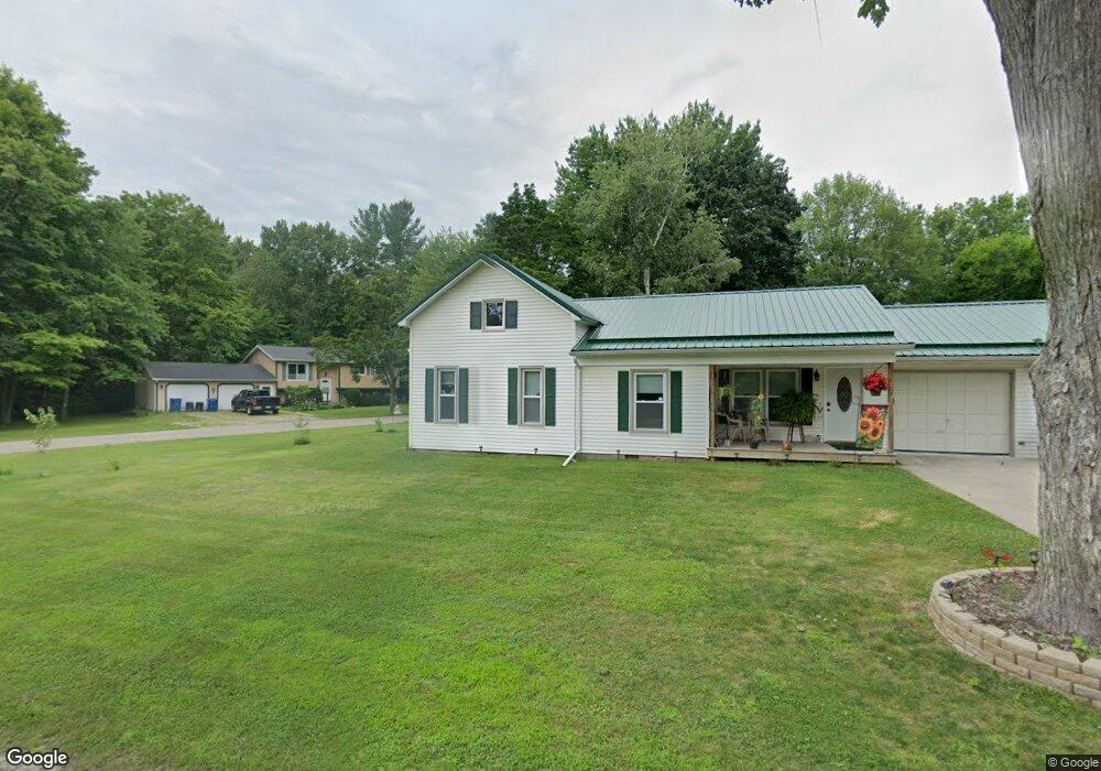 595 Wightman St, Vassar, MI 48768 - photo 1