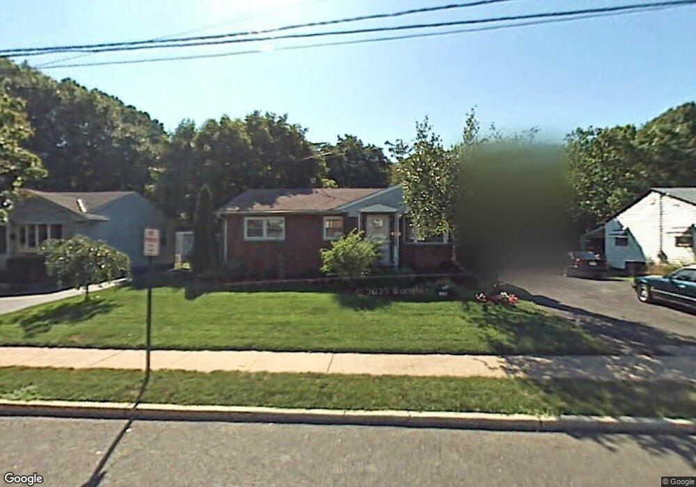 109 Phillips Rd, Somerset, NJ 08873 - photo 1