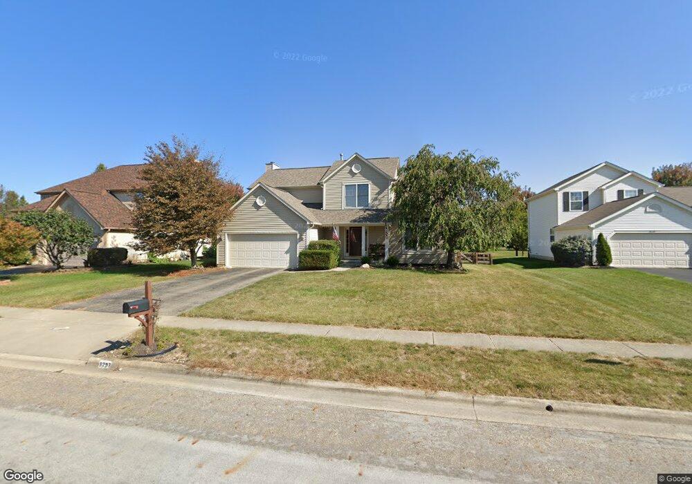 8297 Aurora Ct, Lewis Center, OH 43035 - photo 1