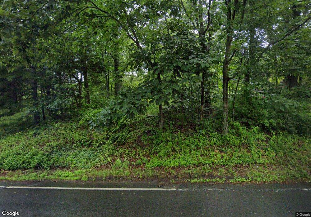 751 Leetes Island Rd, Guilford, CT 06437 - photo 1