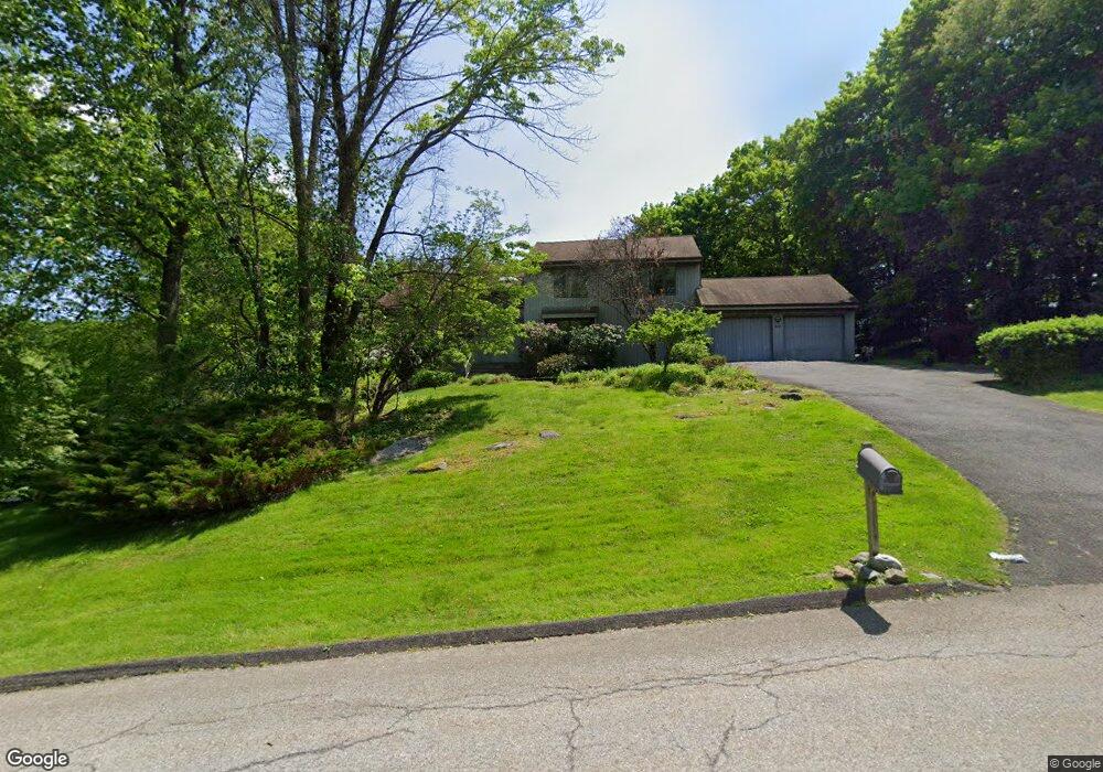 40 Peach Tree Ln, Briarcliff Manor, NY 10510 - photo 1