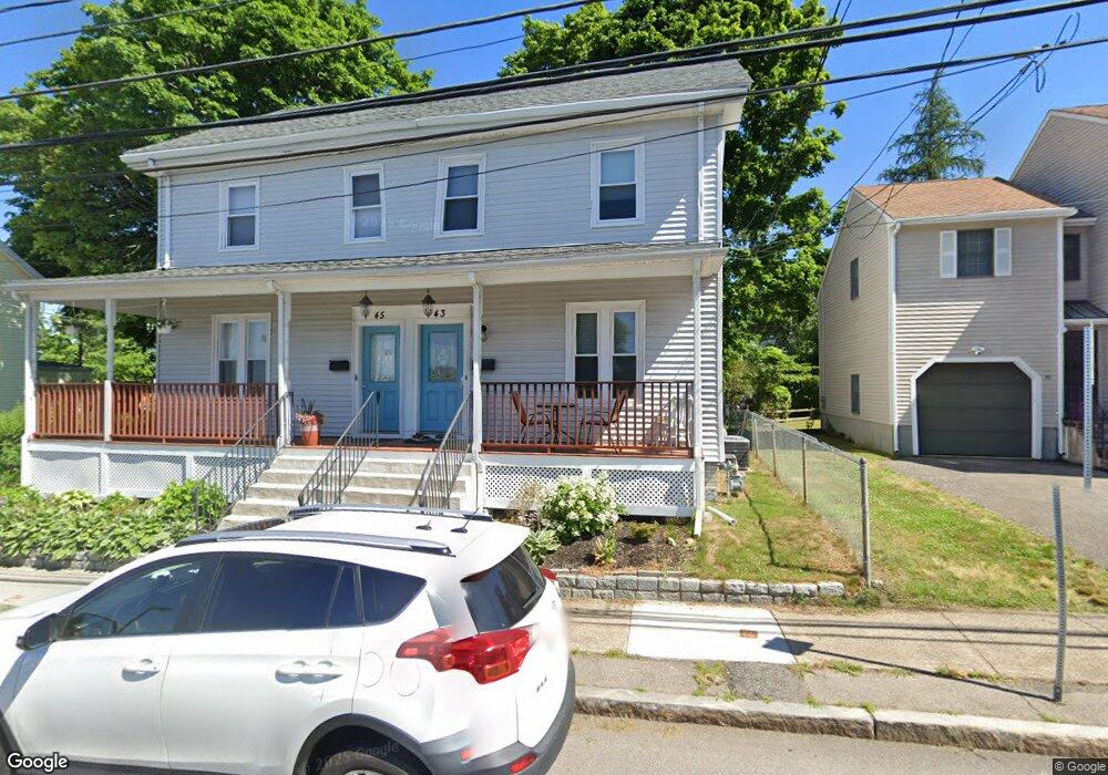 43 West St unit 1, Needham Heights, MA 02494 - photo 1