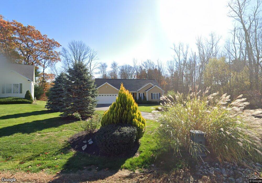 27 Irenes Way, Seabrook, NH 03874 - photo 1