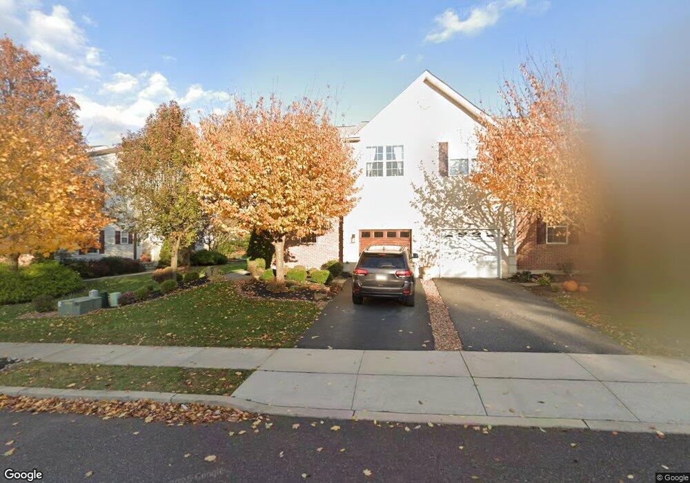 6837 Hunt Dr unit 692, Macungie, PA 18062 - photo 1