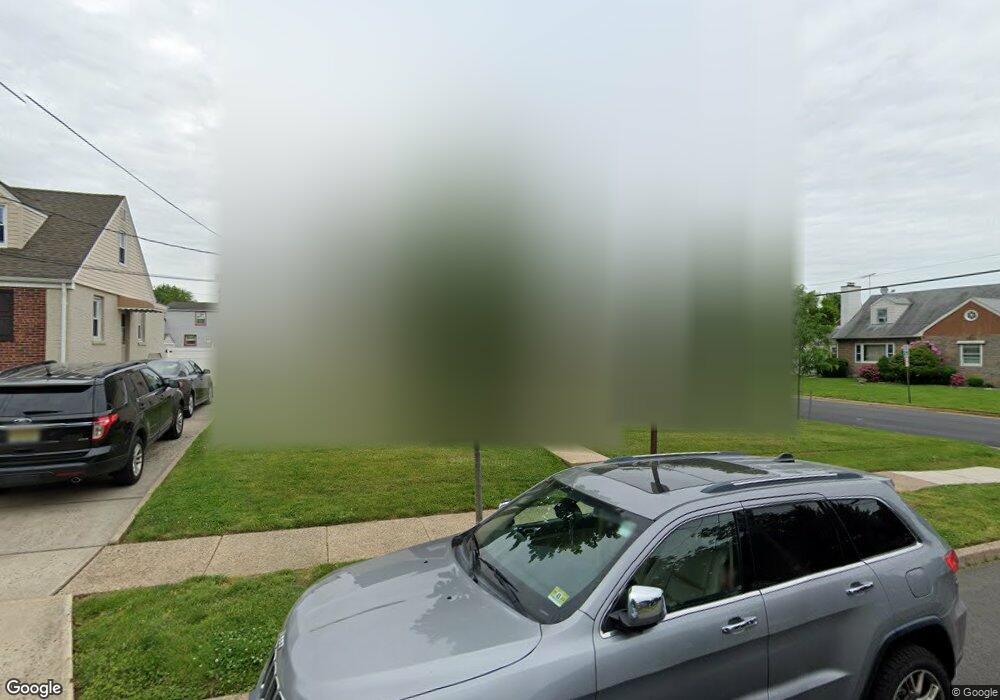 702 Ercama St, Linden, NJ 07036 - photo 1