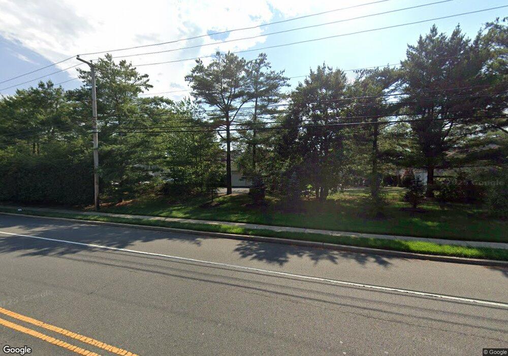 55A Winthrop Rd, Monroe Township, NJ 08831 - photo 1