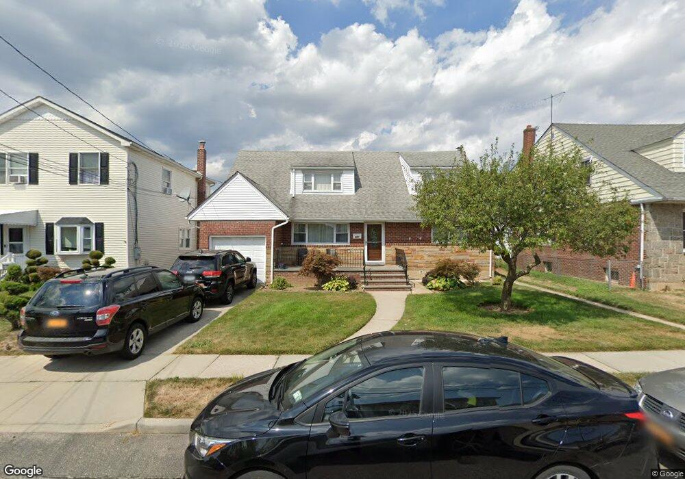 880 Second Ave, Franklin Square, NY 11010 - photo 1