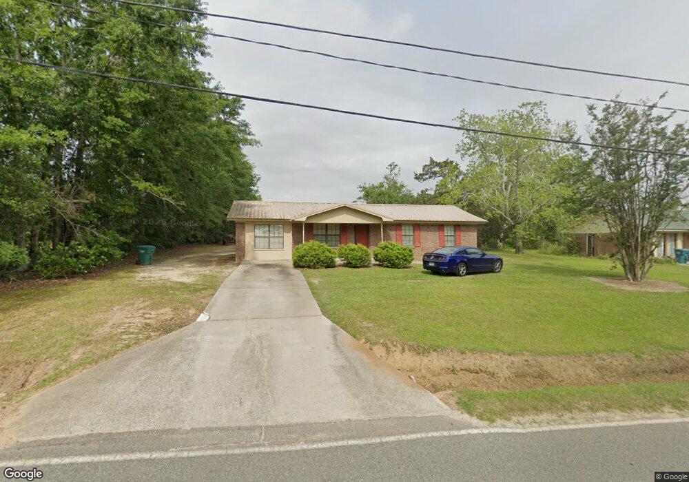 404 Ocmulgee St W, Broxton, GA 31519 - photo 1