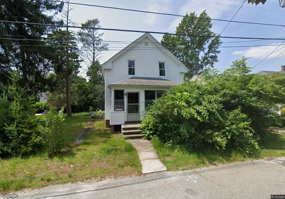 39 Grove Ave, Cranston, RI 02910 - photo 1