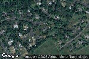 16 Edgewood Rd, Branchburg, NJ 08853