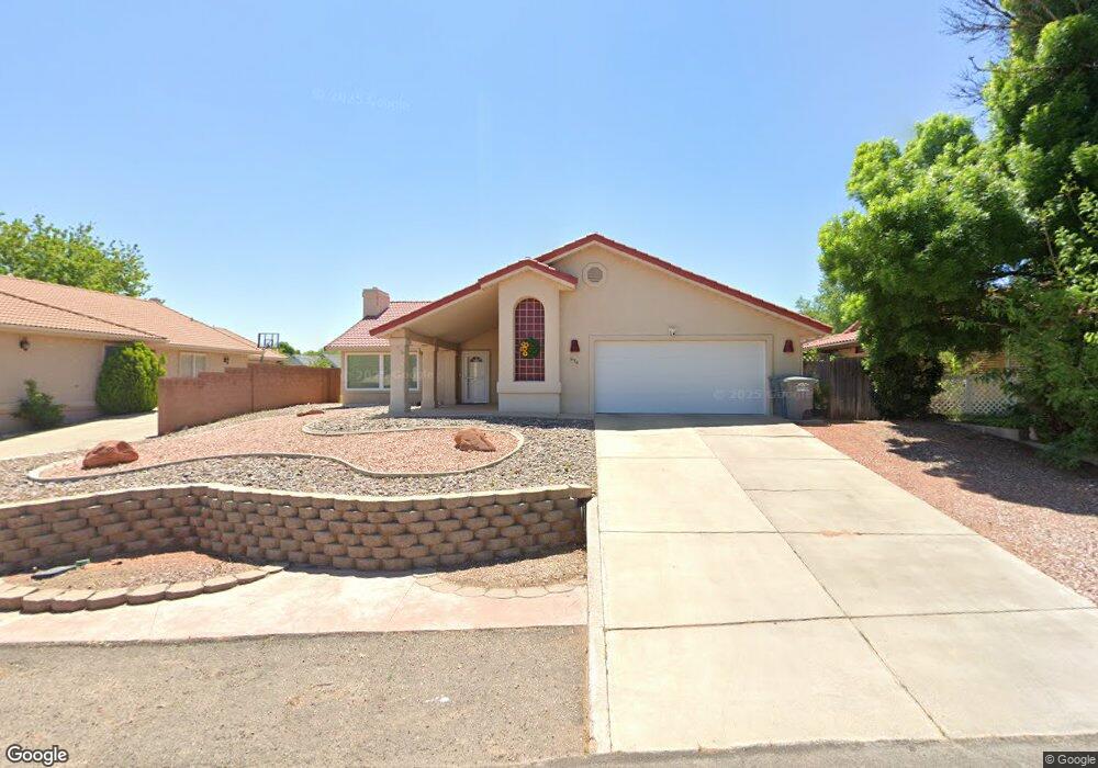 976 Larkspur Rd, Saint George, UT 84790 - photo 1