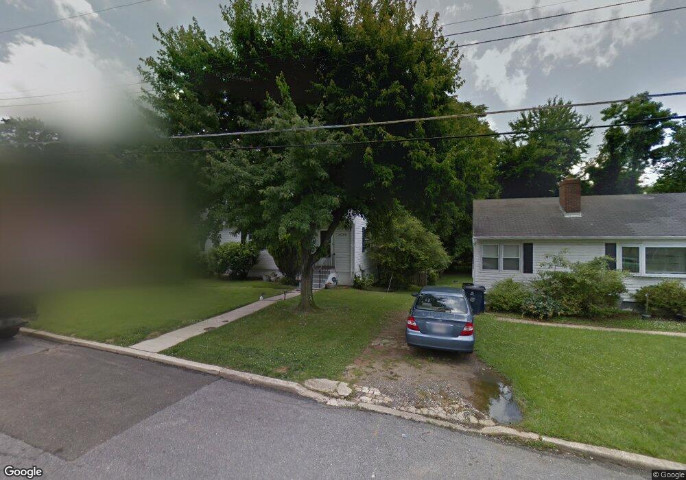 5904 Bald Eagle Dr, Oxon Hill, MD 20745 - photo 1