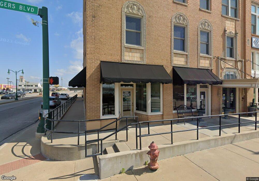 524 W Will Rogers Blvd, Claremore, OK 74017 - photo 1