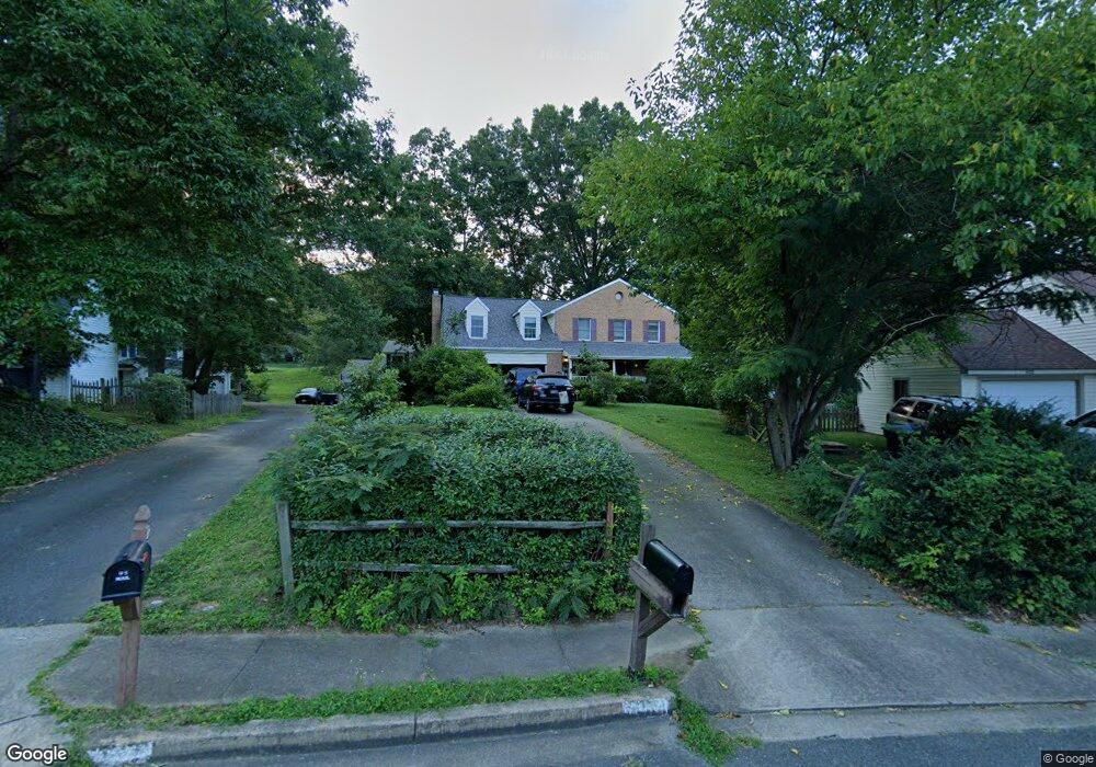 4174 Waterway Dr, Dumfries, VA 22025 - photo 1