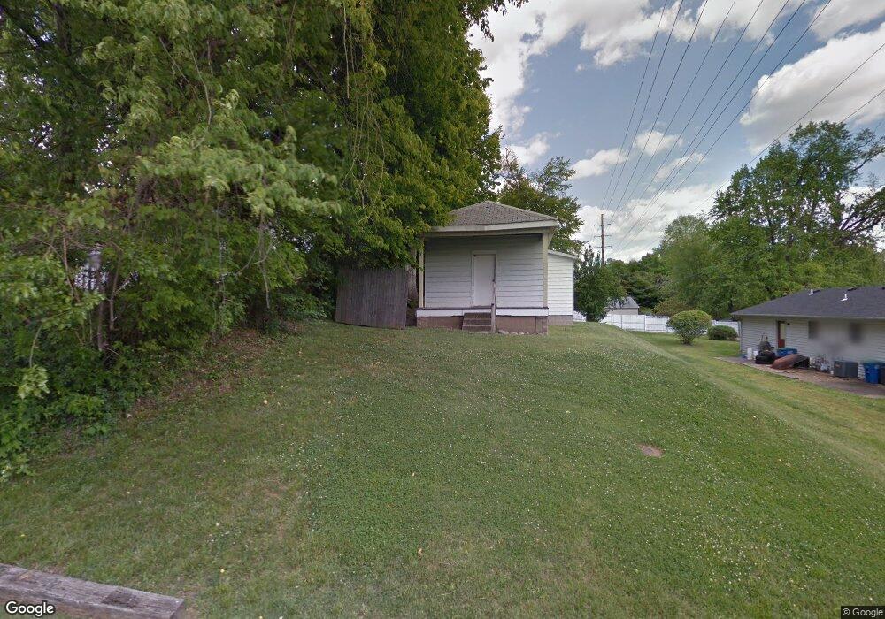 321 Locust St, Newburgh, IN 47630 - photo 1