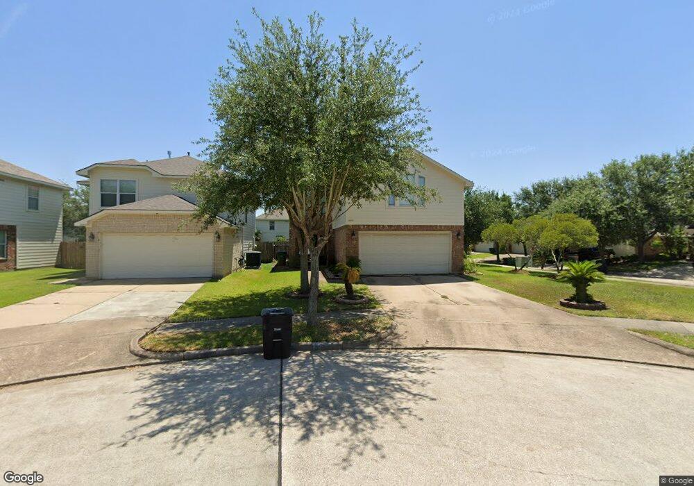 10855 Regal Manor Ln, Houston, TX 77075 - photo 1