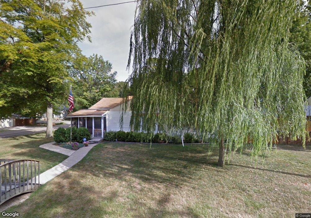 1076 W Decamp St, Flint, MI 48507 - photo 1