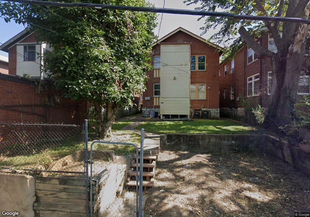 4617 Carrie Ave, Saint Louis, MO 63115 - photo 1