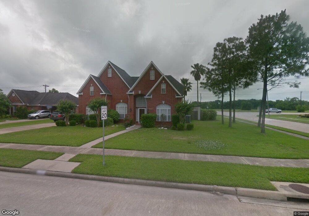 2702 Tampa St, Friendswood, TX 77546 - photo 1