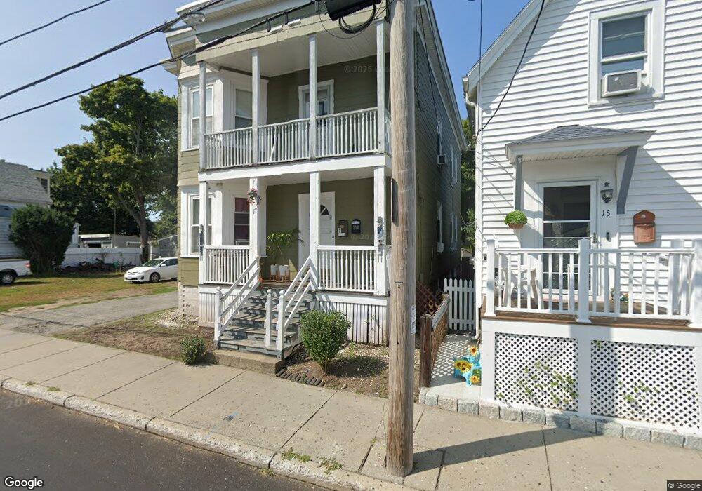 17 Linden St, Lynn, MA 01905 - photo 1