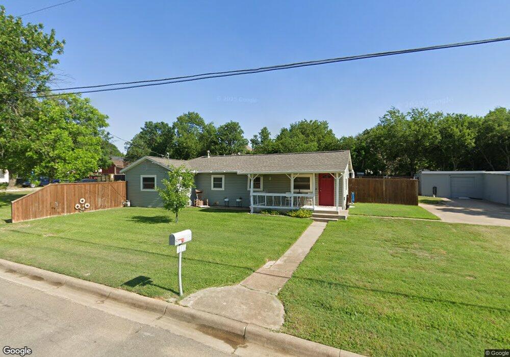 8301 Sayers Ln, North Richland Hills, TX 76182 - photo 1