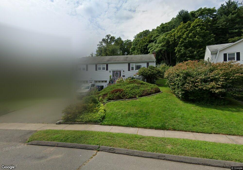 29 Pheasant Run, Berlin, CT 06037 - photo 1