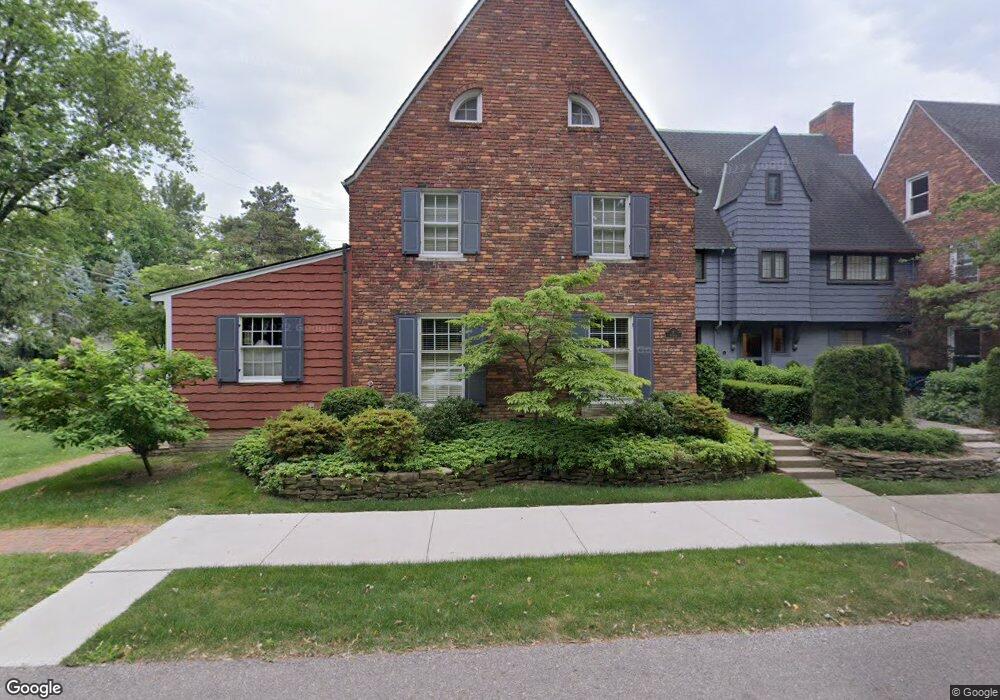 6 Charles St, Grosse Pointe, MI 48230 - photo 1